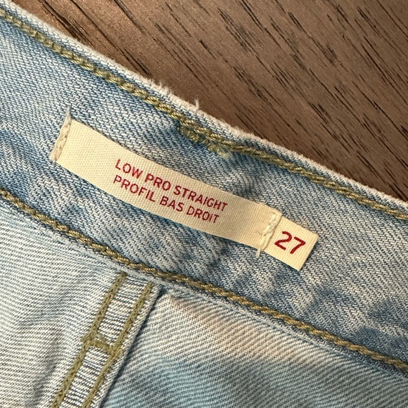Levi’s Low Pro Straight Leg Jeans - Picture 2 of 4